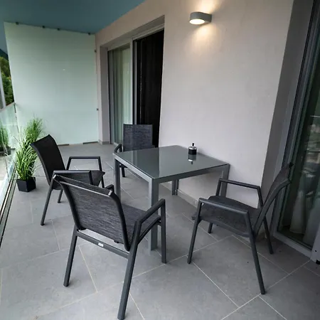 Mistral 308 Balatonföldvár